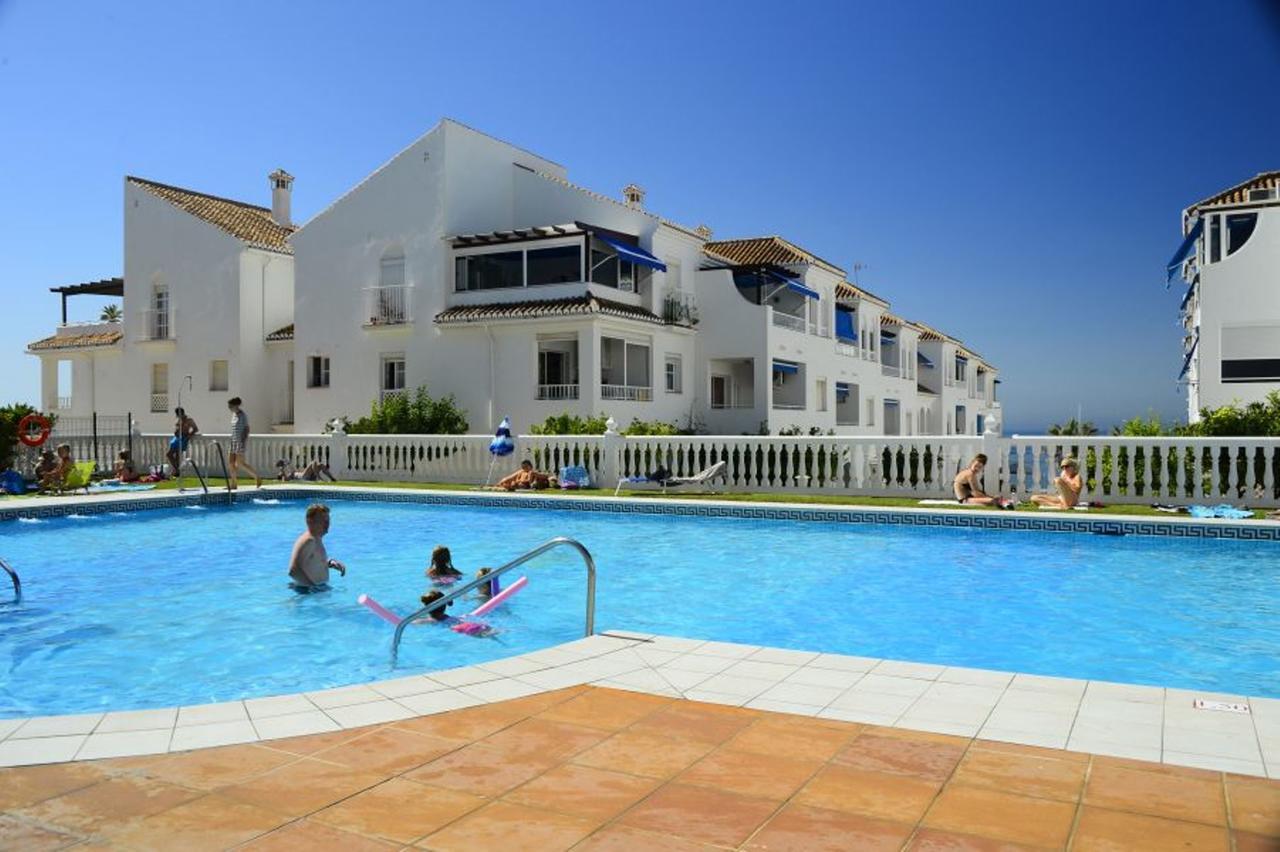 Apartment Fuentes De Nerja Exteriör bild